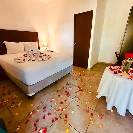 Hotel Jardin De Las Marias Suchitoto ภายนอก รูปภาพ