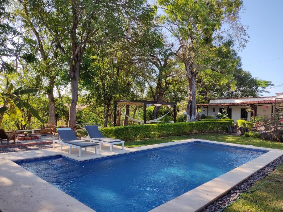 Hotel Jardin De Las Marias Suchitoto ภายนอก รูปภาพ