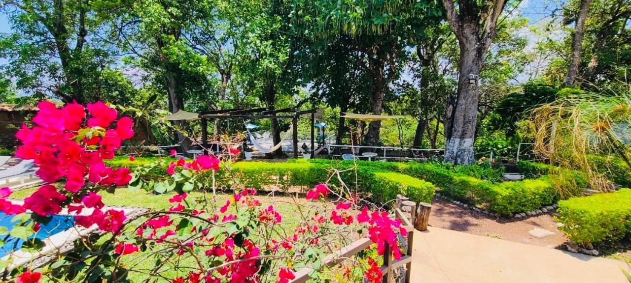 Hotel Jardin De Las Marias Suchitoto ภายนอก รูปภาพ
